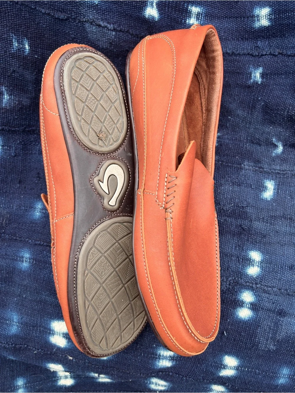 Tommy Bahama Exclusive Men's OluKai® Niolo Driver Slip-On Shoes Fox Color